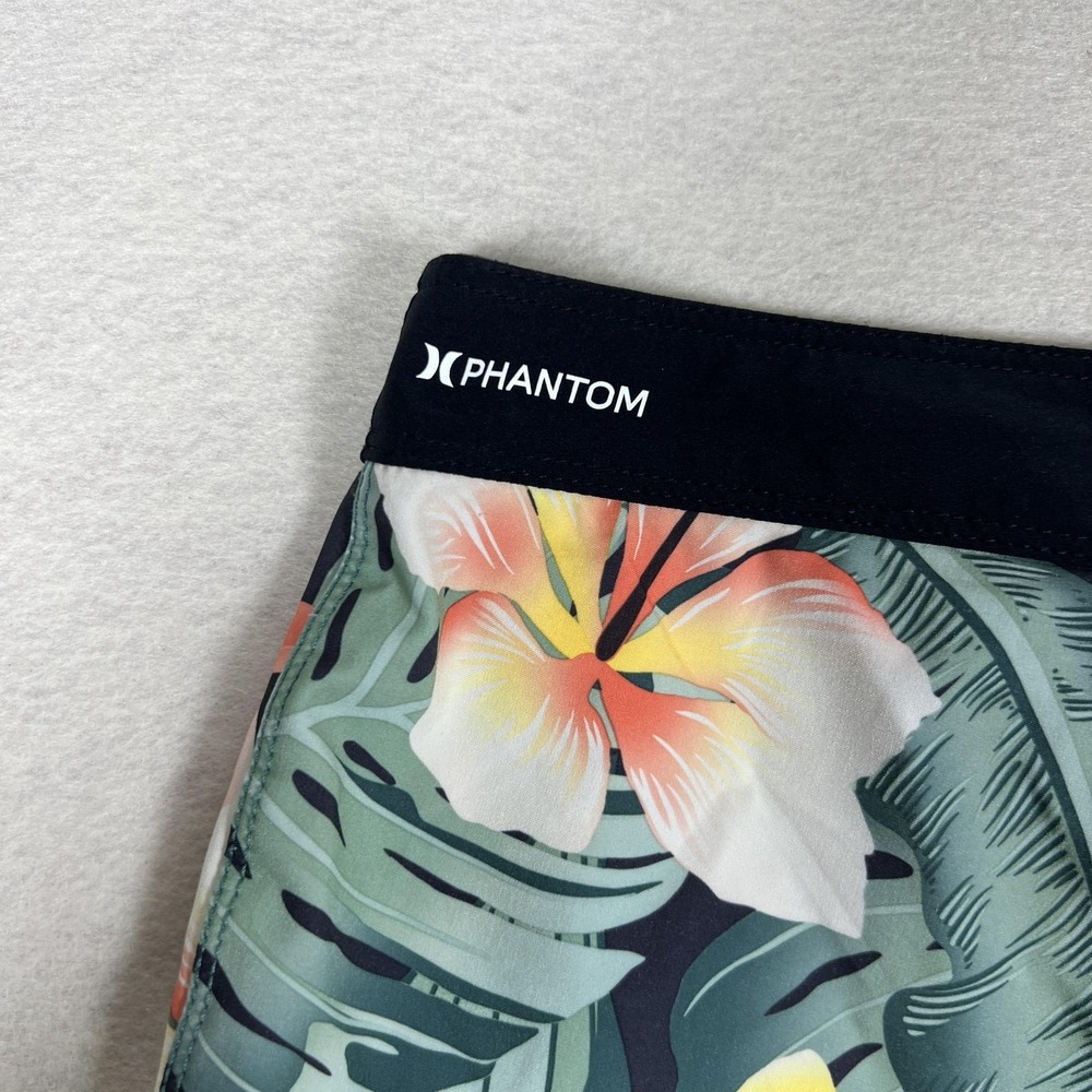Hurley Shorts Mens 32 Black Phantom Boardshorts Hawaiian Floral Tropical CZ5974‎ - Picture 6 of 9